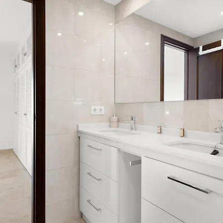 Apartment Lovely Penthouse Near Marina By Costarentals - Ref M15