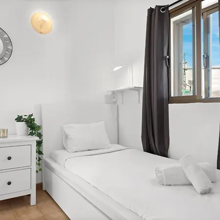 Apartment Lovely Penthouse Near Marina By Costarentals - Ref M15 Estepona